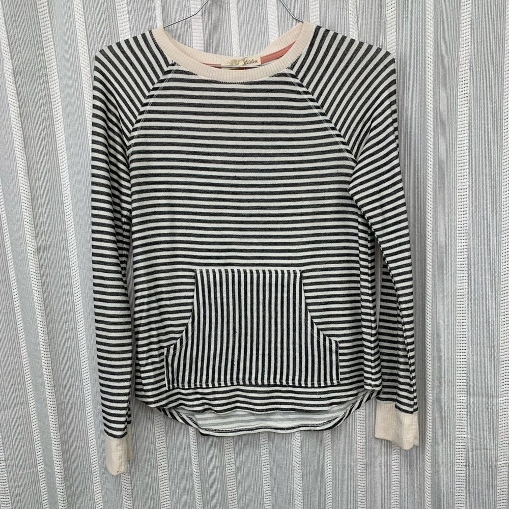 Rewind Long Sleeve Black-Gray & White Stripe Shirt Size M - EUC